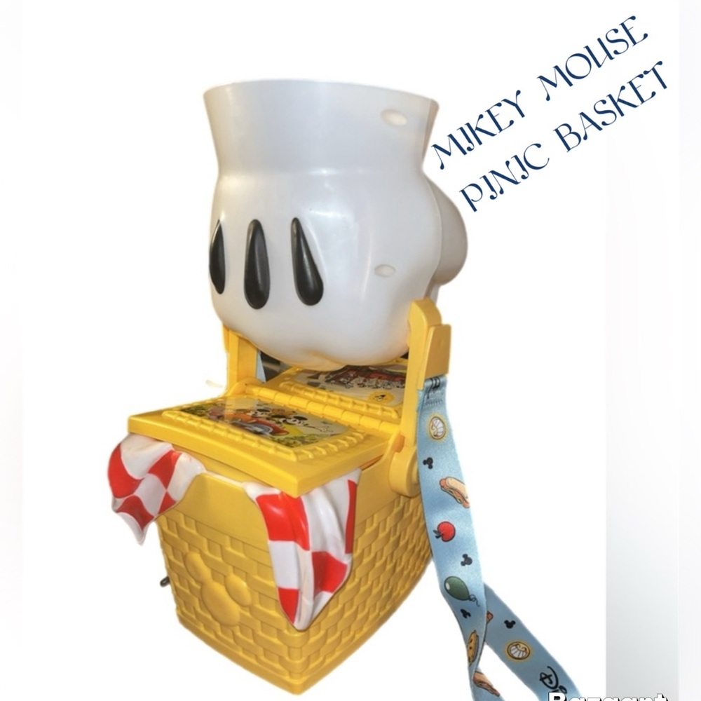 Kids Fun Disney Mickey & Minnie's Yellow Basket White Glove Runaway PicnicBucket